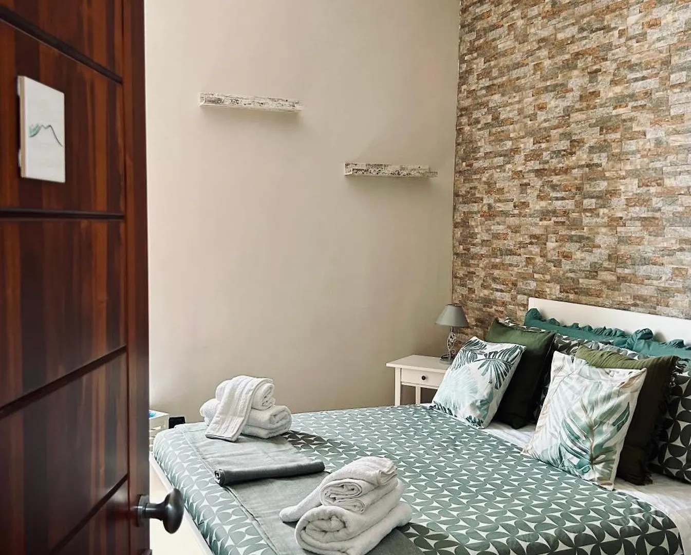 Guest house Le Stanze Di Megaride Hotel Naples Italy