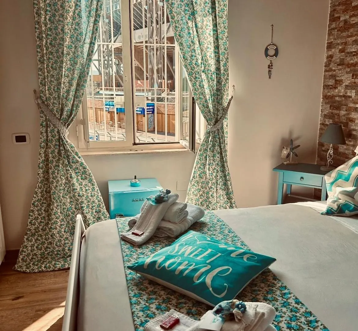 Le Stanze Di Megaride Otel Napoli 0*,  İtalya